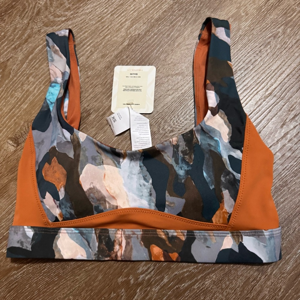 Fabletics Gabriella Swimsuit Bra - Picture 4 of 7